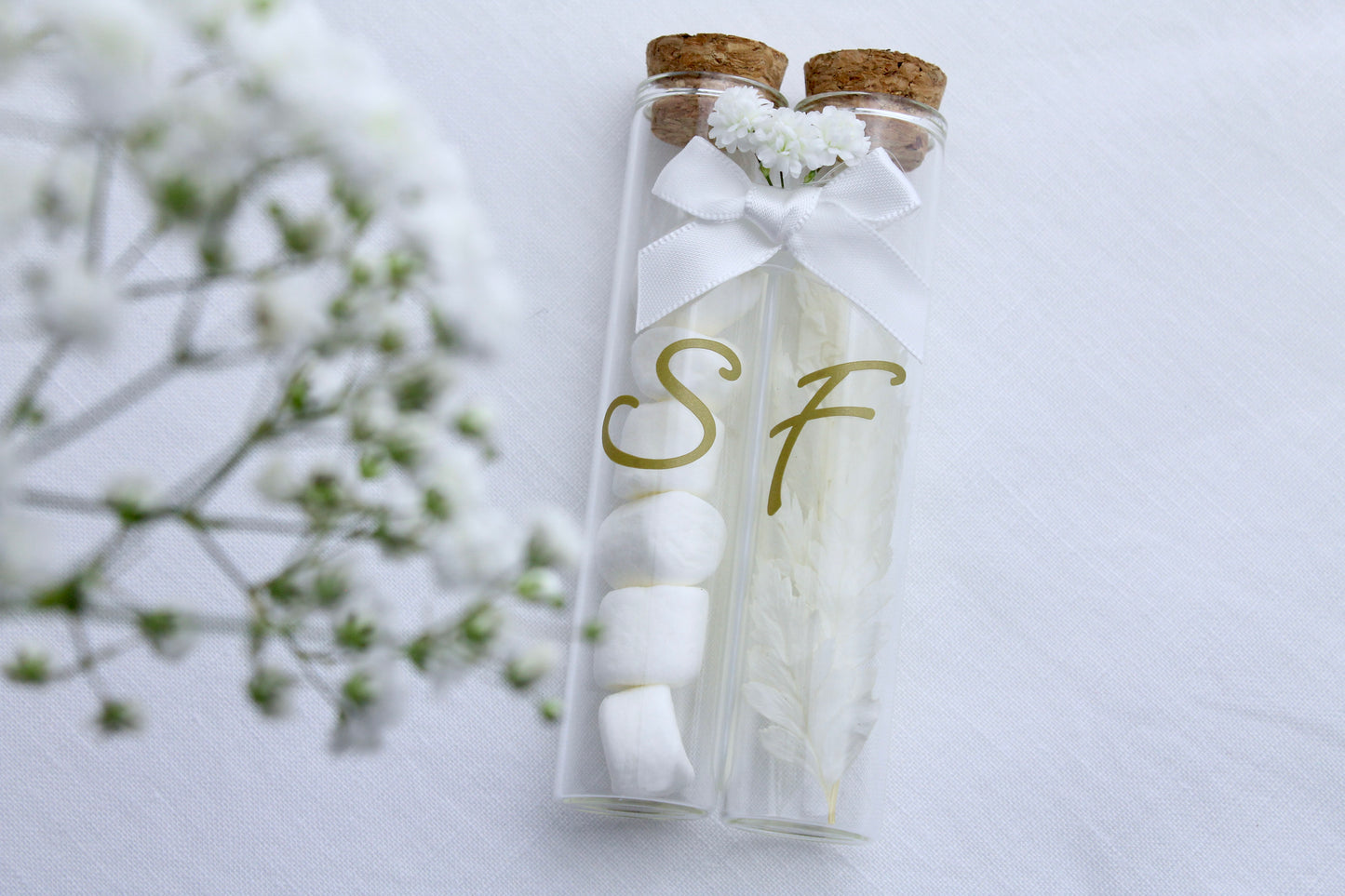 Glasfläschchen „Hochzeitstag“.
