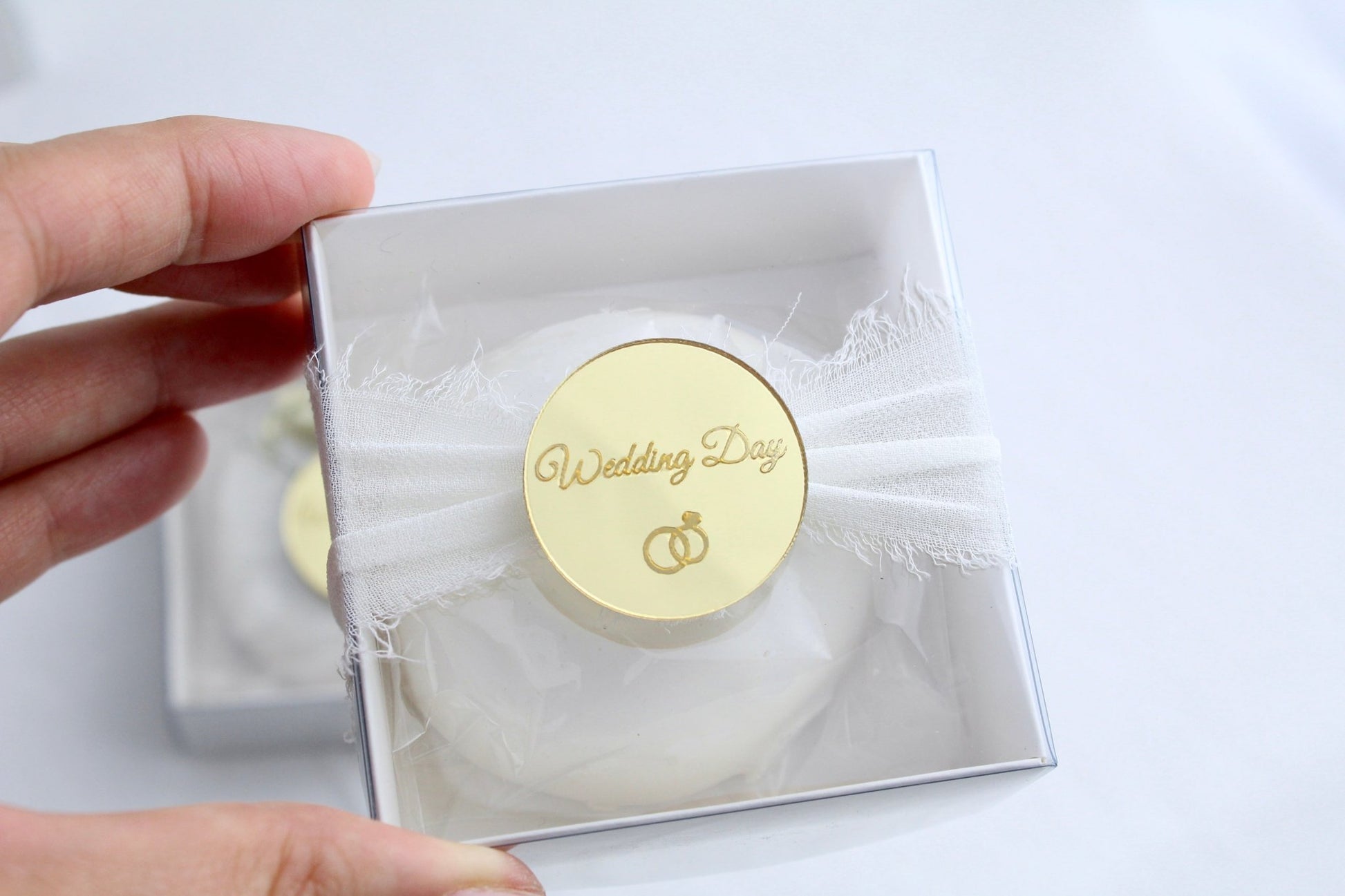 Ecrin Wedding Day alliances & ruban - Presti Biscuit